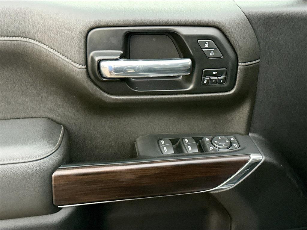 used 2021 GMC Sierra 1500 car, priced at $30,193