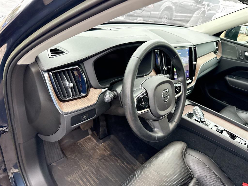 used 2023 Volvo XC60 car, priced at $32,470