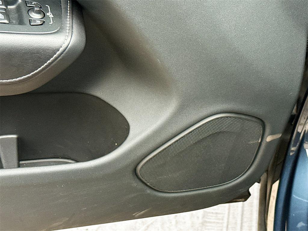 used 2023 Volvo XC60 car, priced at $32,470