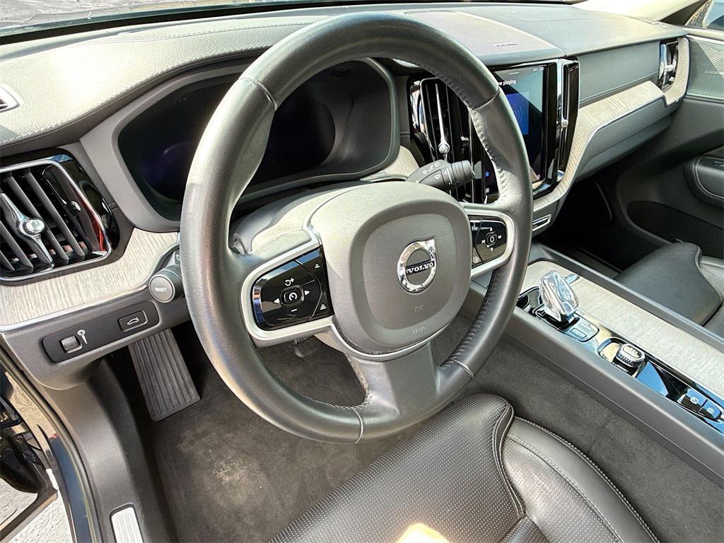 used 2022 Volvo XC60 car, priced at $30,272