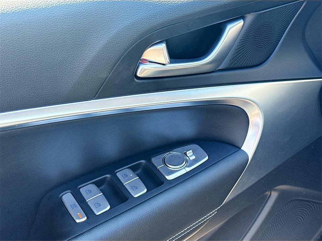 used 2025 Genesis G70 car, priced at $27,999