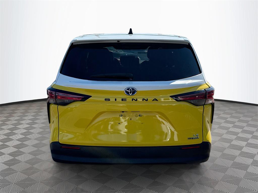 used 2022 Toyota Sienna car, priced at $25,510