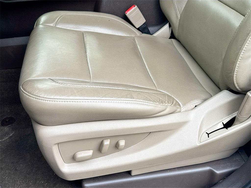 used 2018 GMC Sierra 1500 car, priced at $23,625