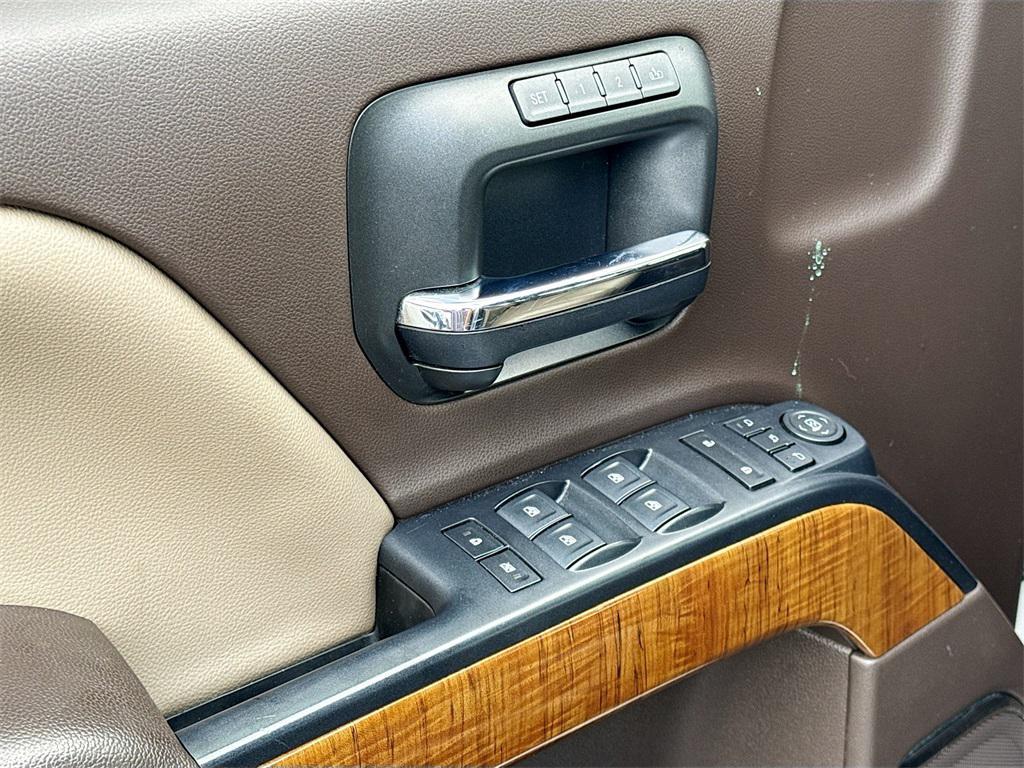 used 2018 GMC Sierra 1500 car, priced at $23,625