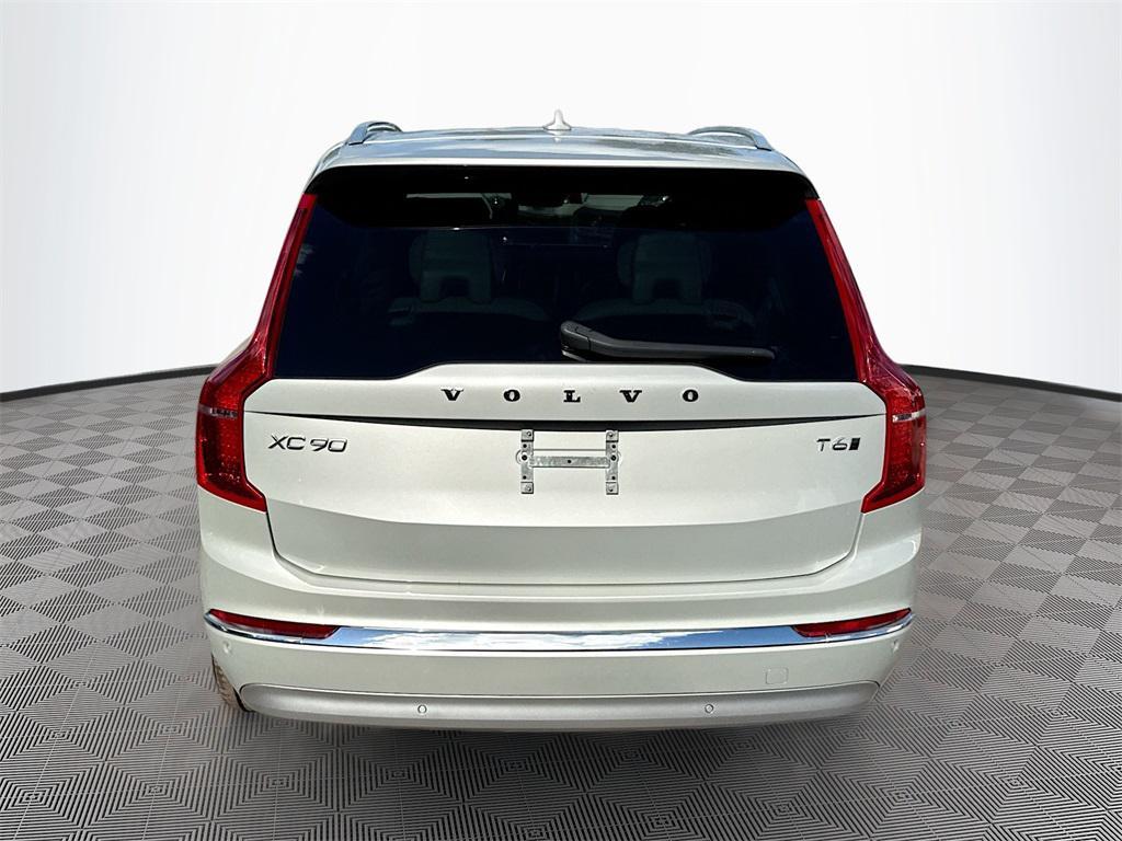 used 2022 Volvo XC90 car, priced at $26,290