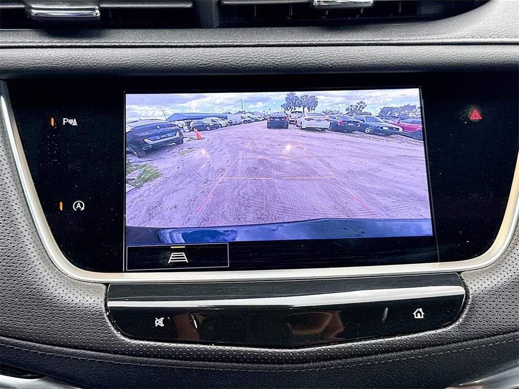 used 2023 Cadillac XT5 car, priced at $22,859