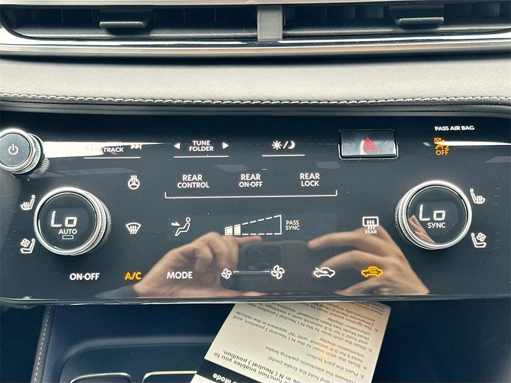 new 2026 INFINITI QX60 car, priced at $56,565