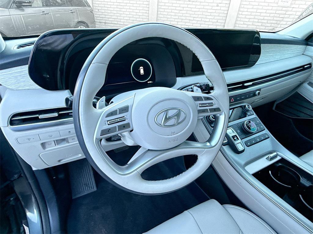 used 2024 Hyundai Palisade car, priced at $34,622