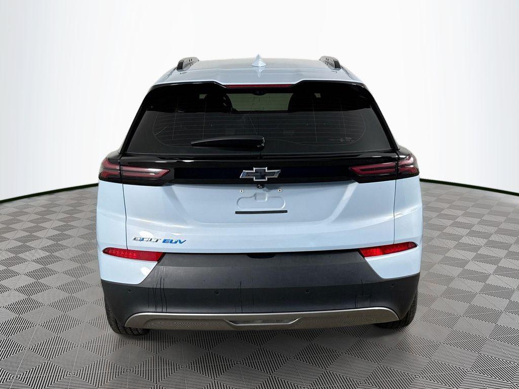 used 2022 Chevrolet Bolt EUV car, priced at $20,081