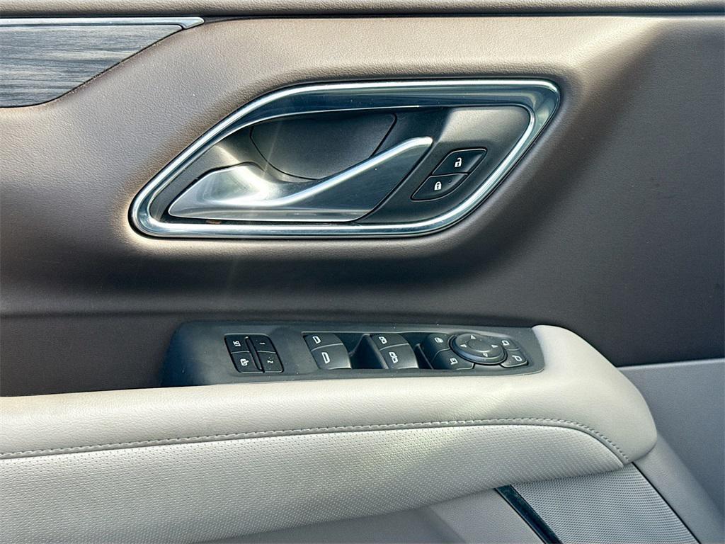 used 2022 GMC Yukon car, priced at $43,930