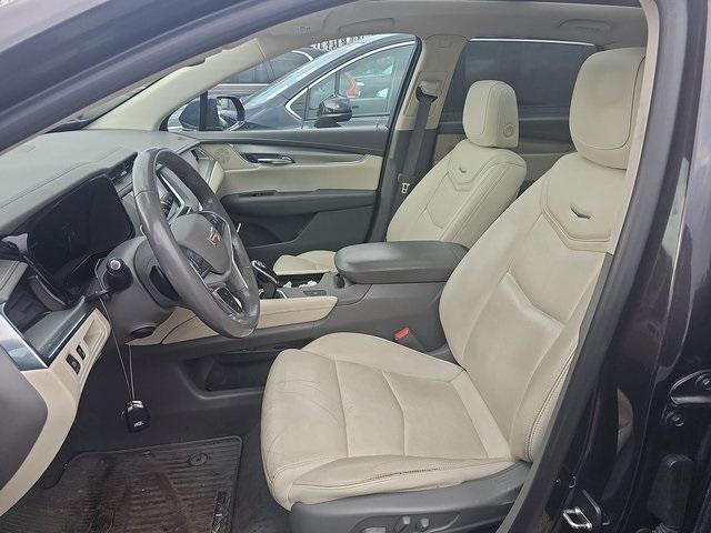 used 2018 Cadillac XT5 car, priced at $15,161