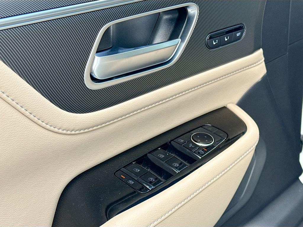 new 2026 INFINITI QX80 car, priced at $83,042