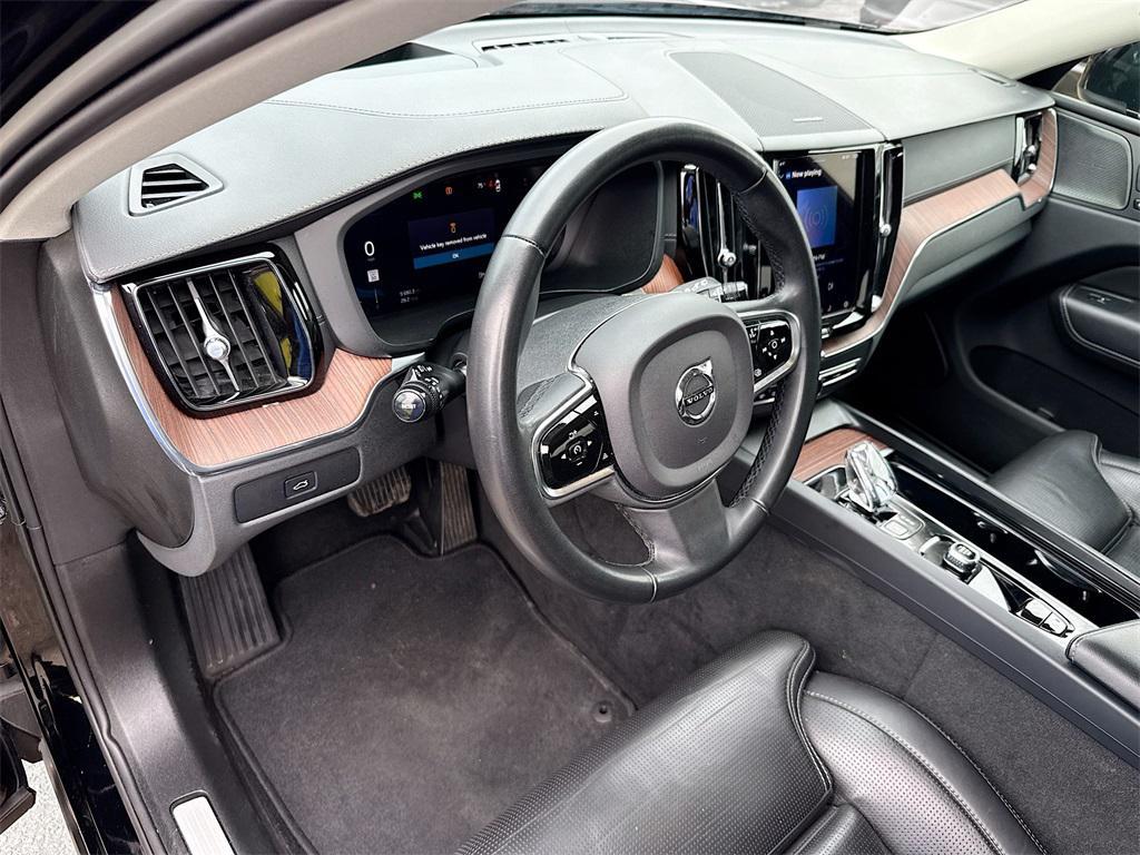 used 2023 Volvo XC60 car, priced at $28,349