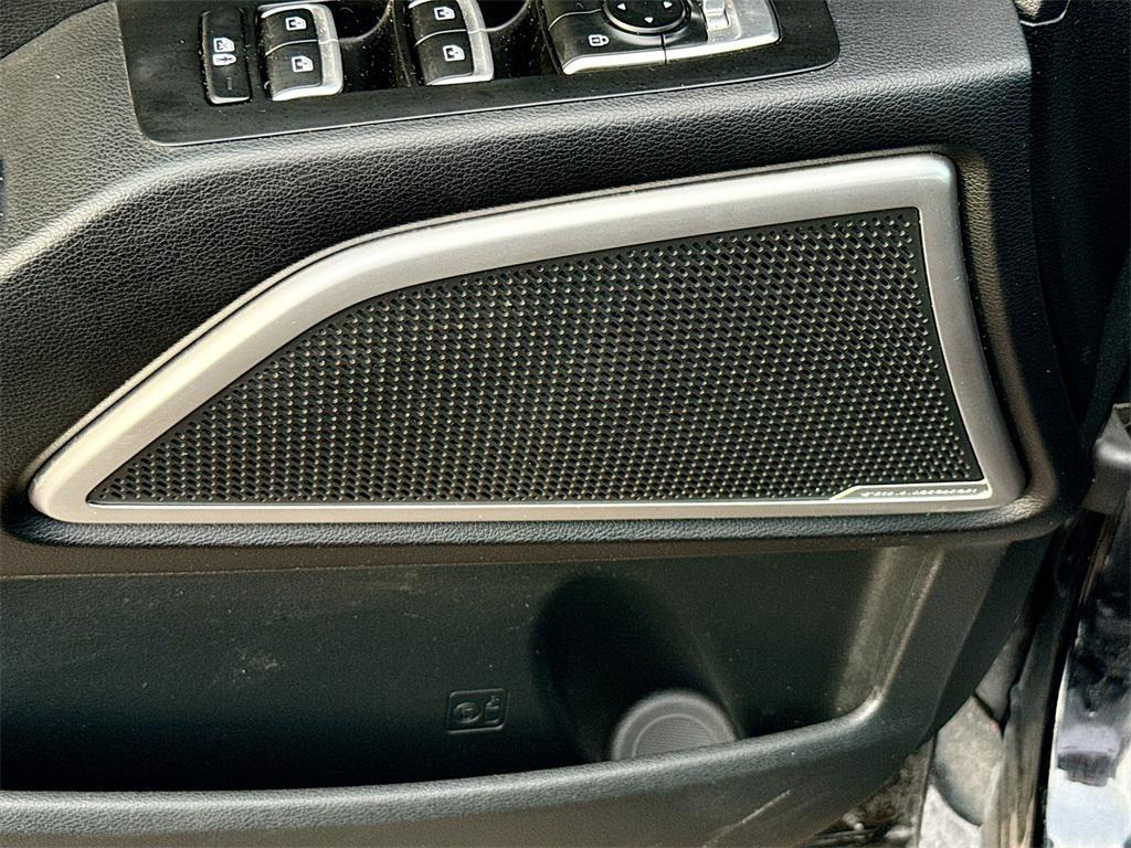 used 2024 Kia Telluride car, priced at $28,226