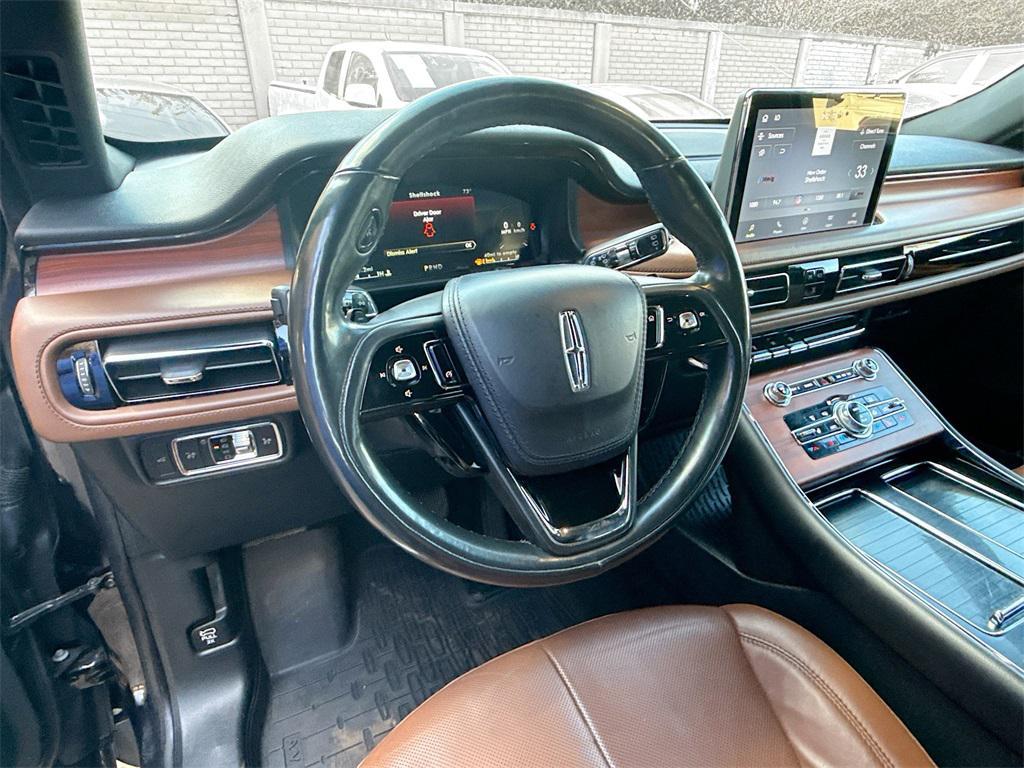 used 2023 Lincoln Aviator car, priced at $33,697
