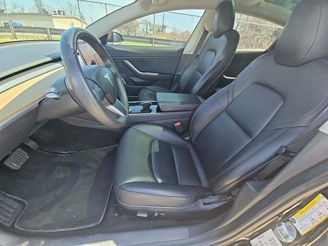 used 2019 Tesla Model 3 car