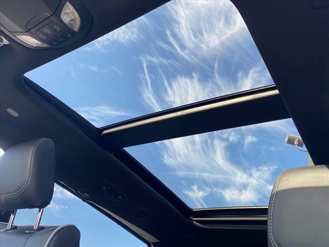 new 2026 Chrysler Pacifica car, priced at $52,127