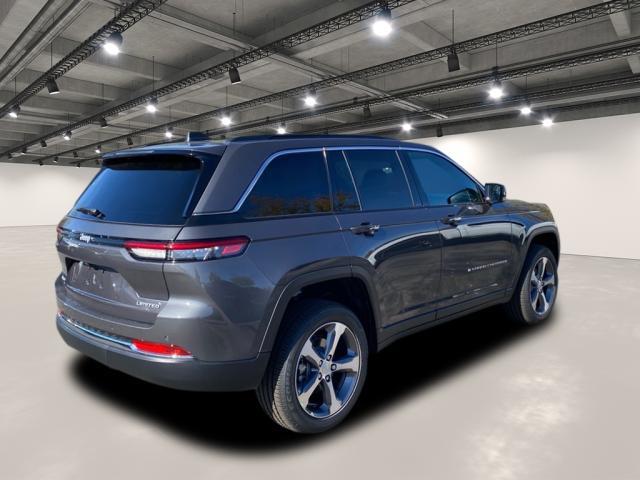new 2025 Jeep Grand Cherokee car, priced at $47,884
