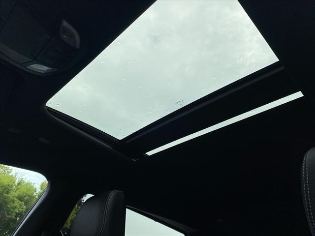 new 2025 Chrysler Pacifica car, priced at $45,809