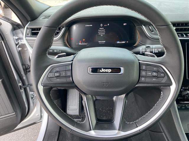 new 2025 Jeep Grand Cherokee car, priced at $39,925