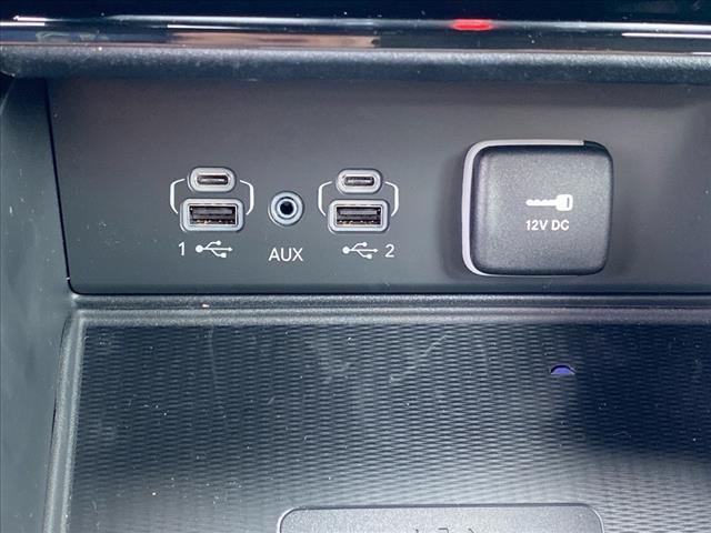 new 2025 Jeep Grand Cherokee car, priced at $39,925