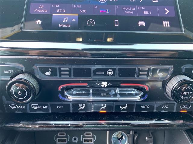 new 2025 Jeep Grand Cherokee L car, priced at $38,839