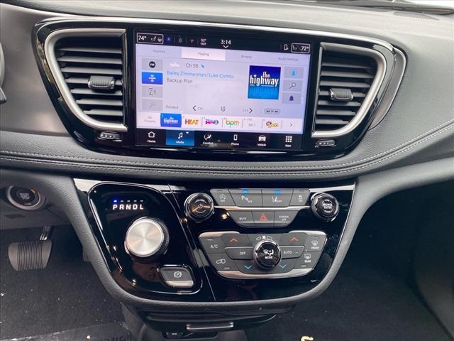 new 2026 Chrysler Pacifica car, priced at $46,861