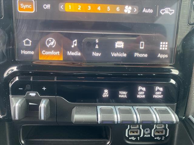 used 2022 Ram 1500 car, priced at $37,321