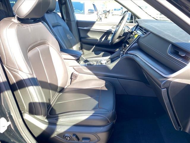 new 2025 Jeep Grand Cherokee car, priced at $43,782