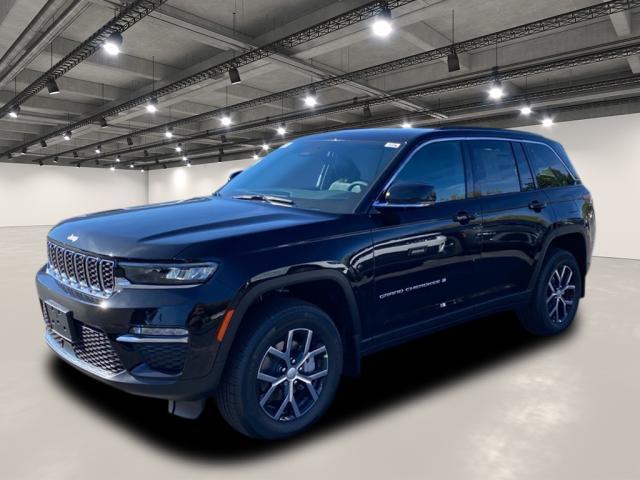 new 2025 Jeep Grand Cherokee car, priced at $43,782