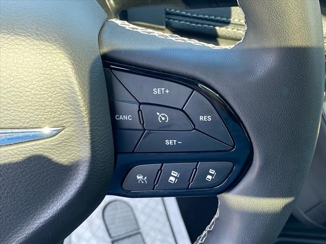 used 2022 Chrysler Pacifica car, priced at $36,991