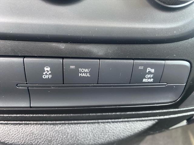 used 2022 Ram 1500 Classic car, priced at $32,111