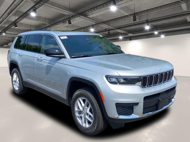 new 2025 Jeep Grand Cherokee L car, priced at $39,379