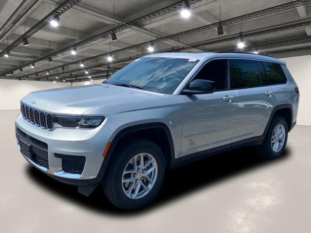 new 2025 Jeep Grand Cherokee L car, priced at $39,379