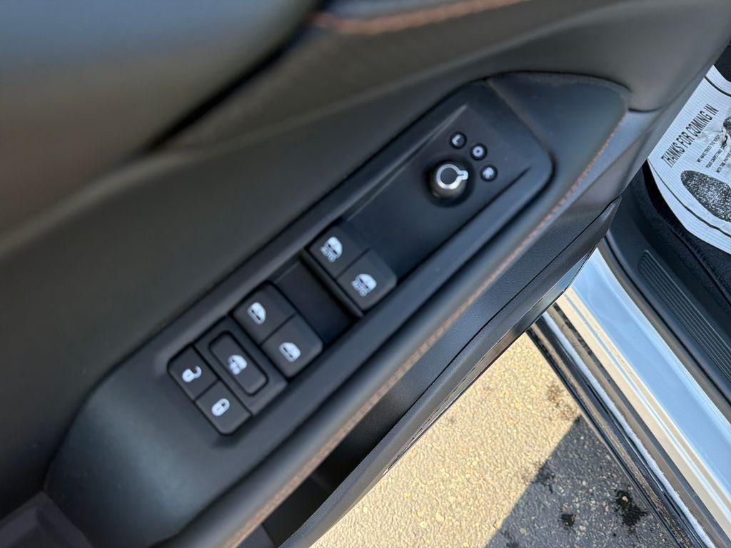 new 2026 Jeep Cherokee car, priced at $45,660