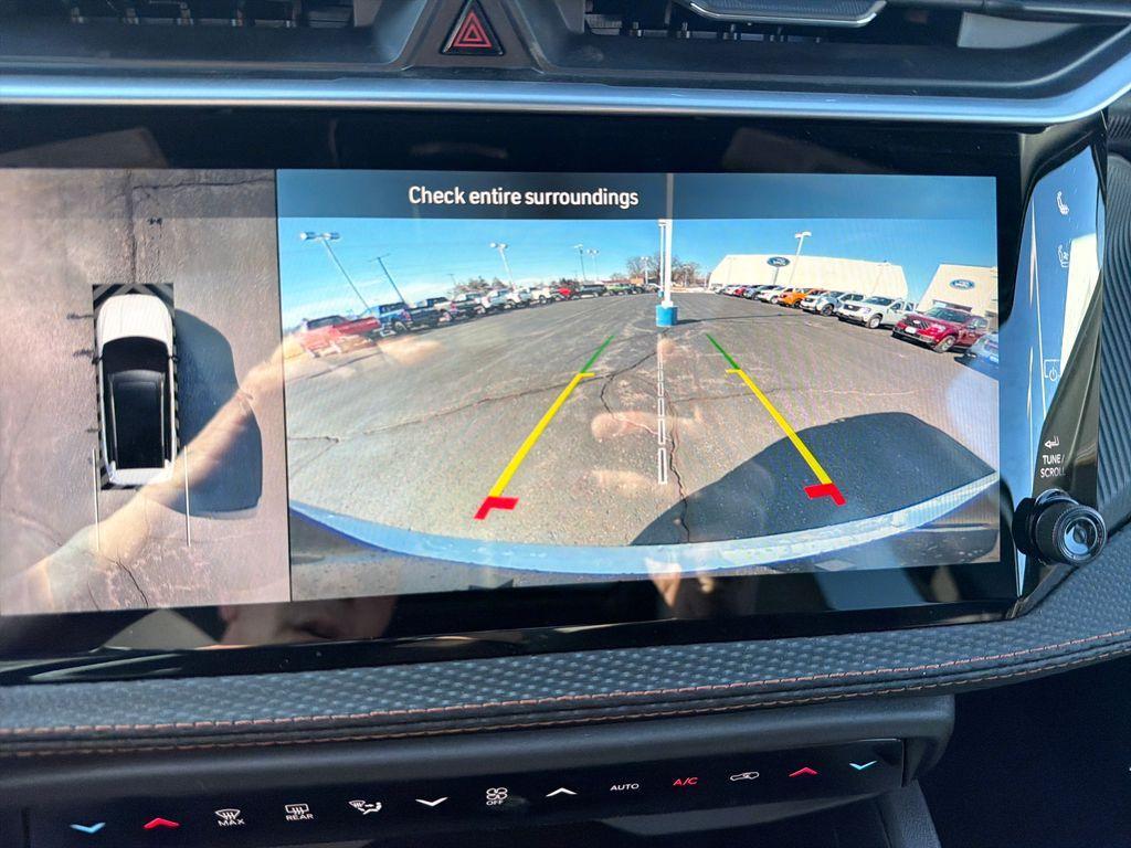 new 2026 Jeep Cherokee car, priced at $45,660