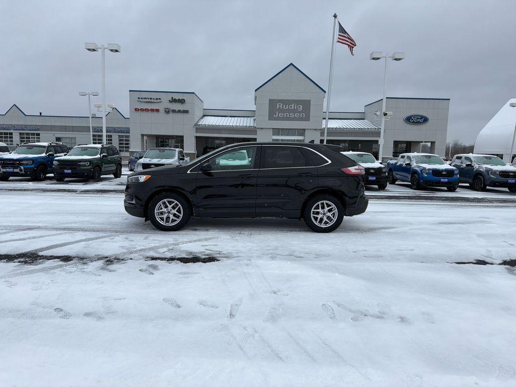 used 2024 Ford Edge car, priced at $25,990