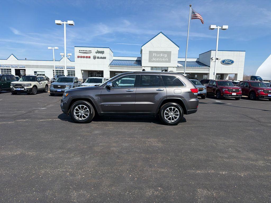 used 2015 Jeep Grand Cherokee car, priced at $10,490