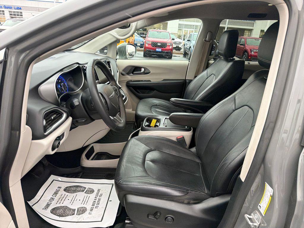 used 2022 Chrysler Pacifica car, priced at $19,490