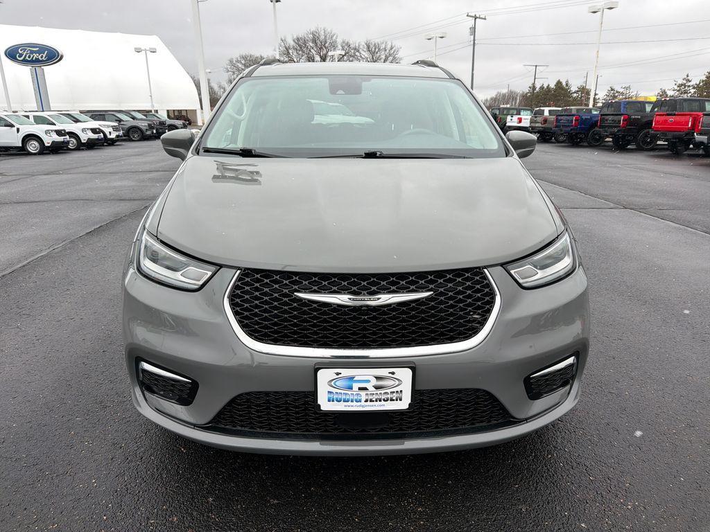 used 2022 Chrysler Pacifica car, priced at $19,490
