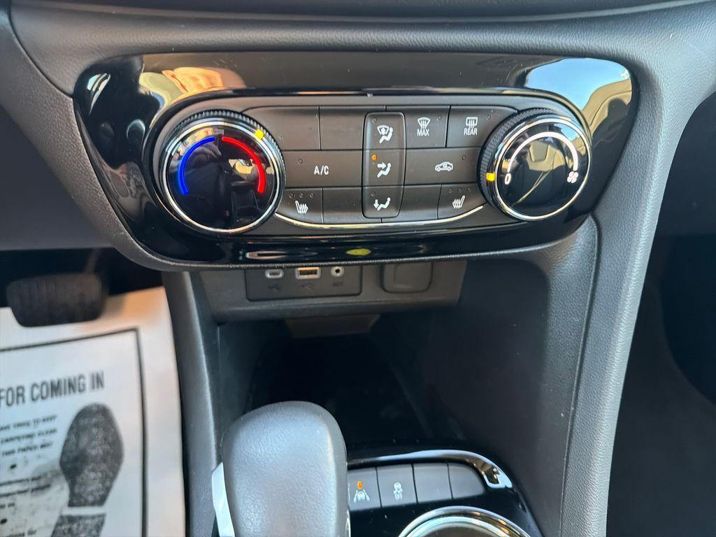 used 2022 Buick Encore GX car, priced at $17,490