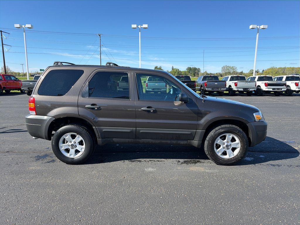 used 2007 Ford Escape car, priced at $9,389