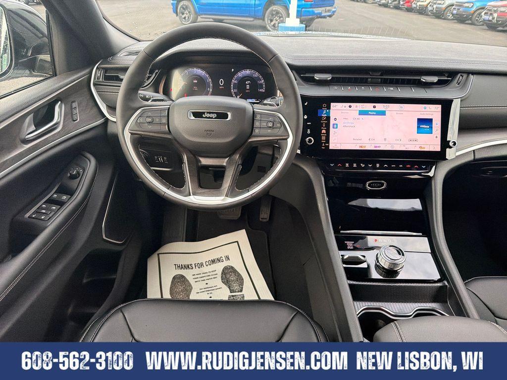 new 2026 Jeep Grand Cherokee L car, priced at $49,552