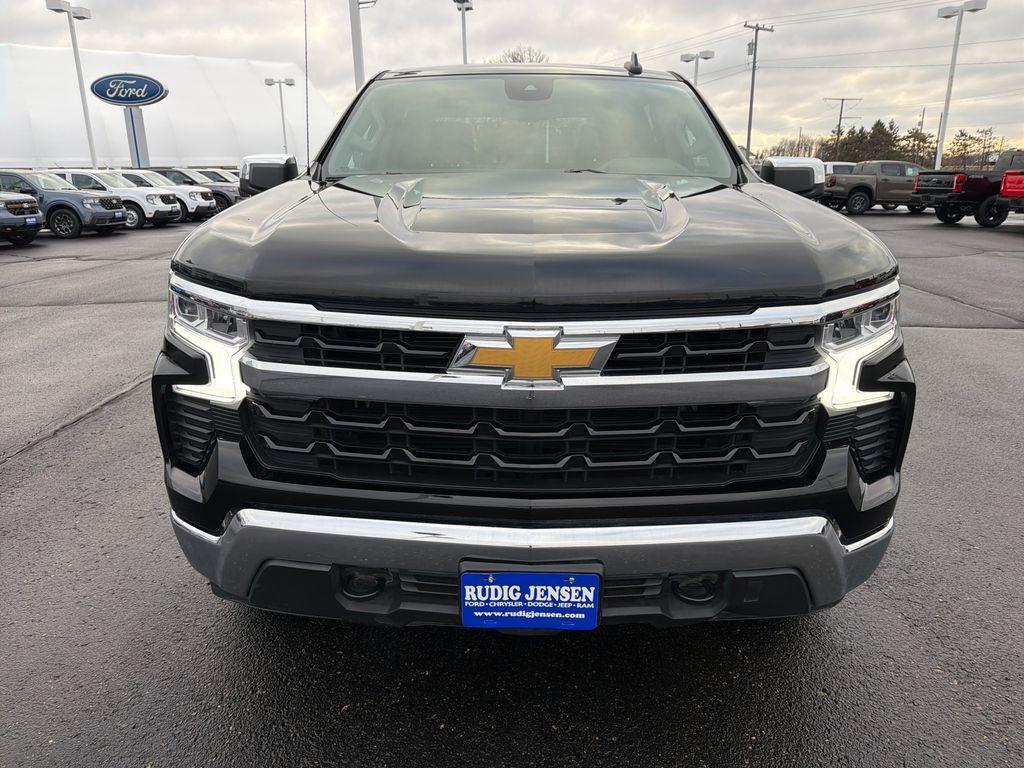 used 2024 Chevrolet Silverado 1500 car, priced at $39,990