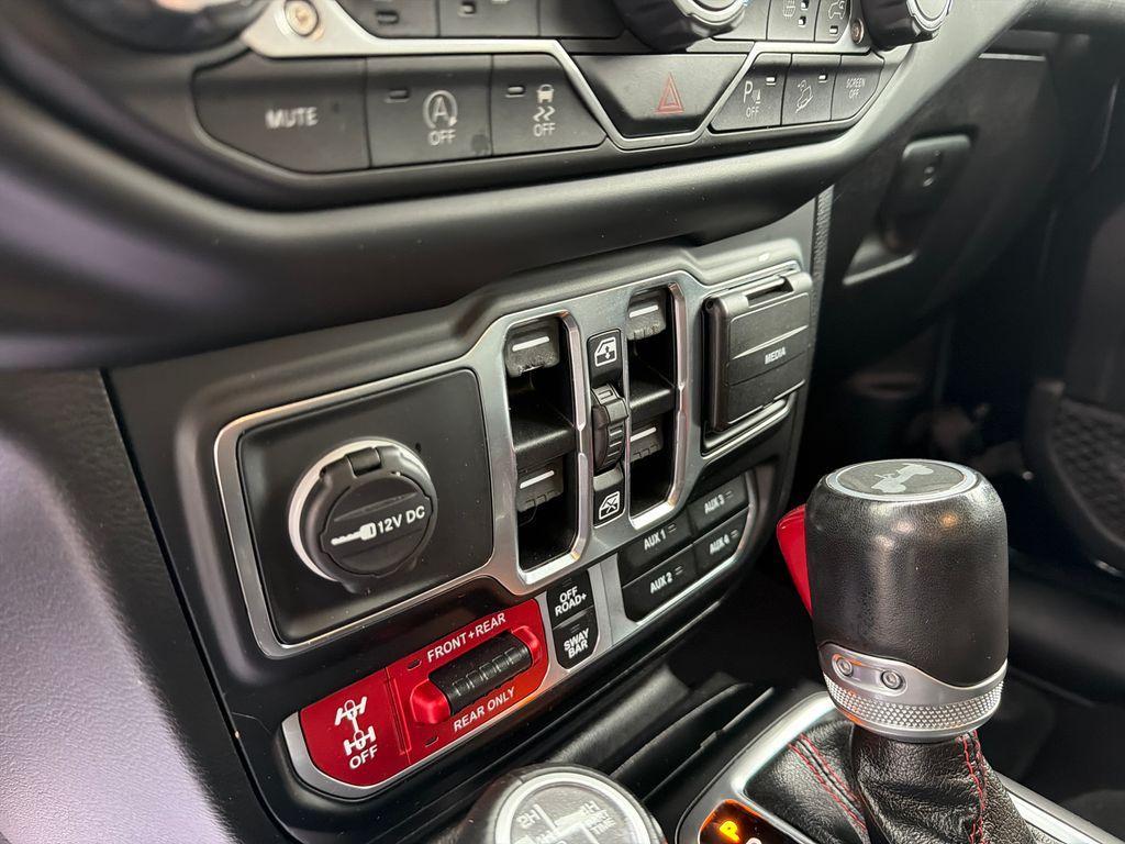 used 2021 Jeep Wrangler Unlimited car, priced at $32,889