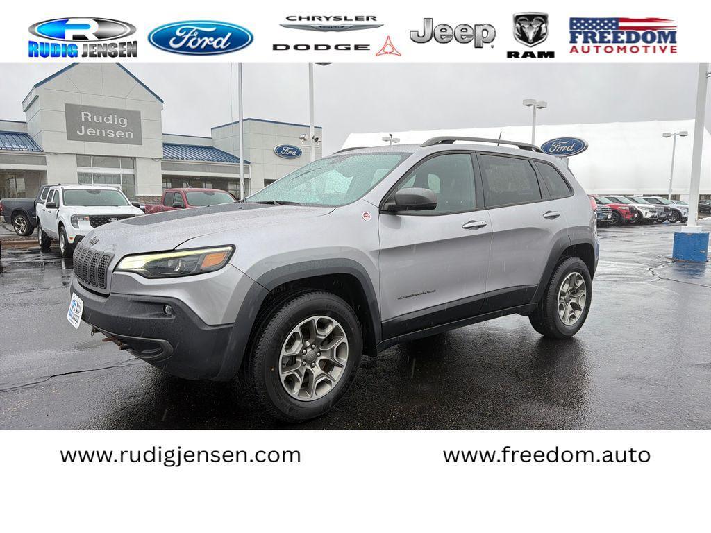 used 2020 Jeep Cherokee car, priced at $22,490