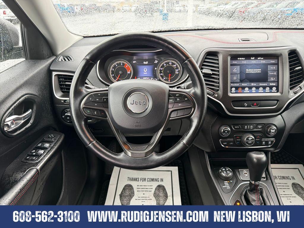used 2020 Jeep Cherokee car, priced at $22,389