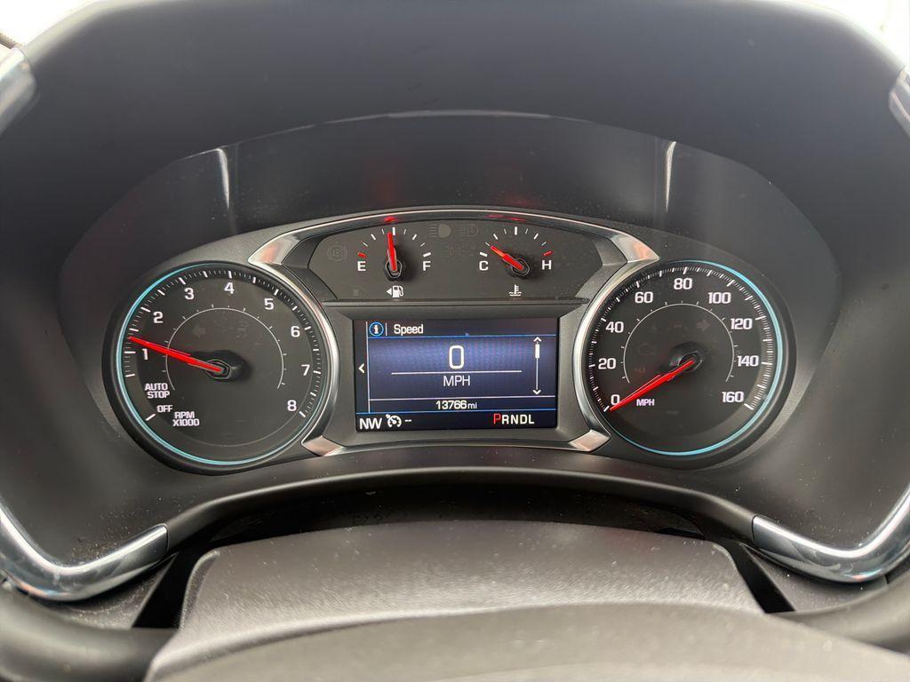 used 2023 Chevrolet Equinox car, priced at $25,990