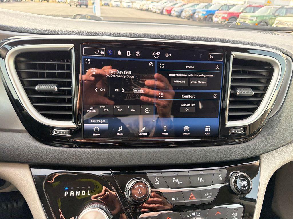 used 2023 Chrysler Pacifica car, priced at $26,990