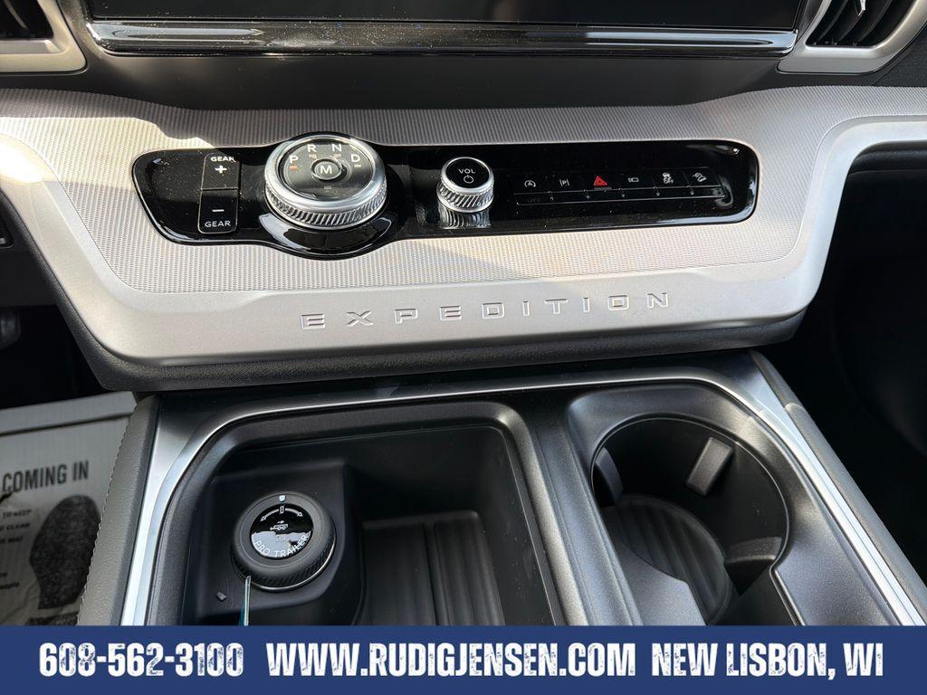 new 2026 Ford Expedition Max car, priced at $73,266